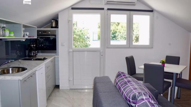 Apartman Zora Trogir Zewnętrze zdjęcie