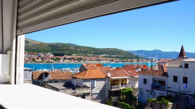 Apartman Zora Trogir Zewnętrze zdjęcie